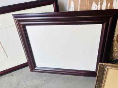 PICTURE FRAMES