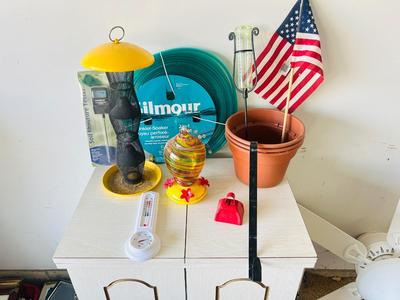 BIRD FEEDERS & GARDEN ITEMS