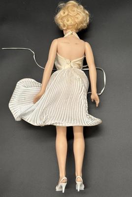 Marilyn Gentlemen Prefer Blonds Hamilton Portrait Doll