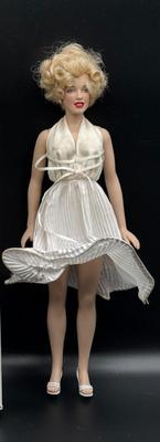 Marilyn Gentlemen Prefer Blonds Hamilton Portrait Doll