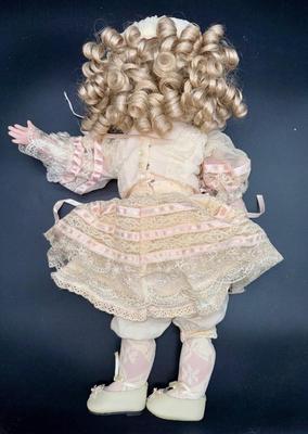 "Madeline" #43/1000 Gorham Small Wonders Collection 16" Limited Edition Doll