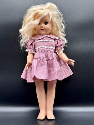 Ideal "TONI" Doll 15" Hard Plastic P-91 Blonde Vintage 1950s