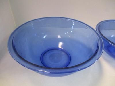 Vintage Pyrex Cobalt Blue Mixing Bowls Approx 10" & 8 1/2"