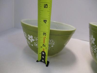 Vintage Pyrex Spring Blossom Mixing Bowls