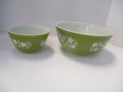 Vintage Pyrex Spring Blossom Mixing Bowls