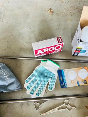 HOUSEHOLD ITEMS
