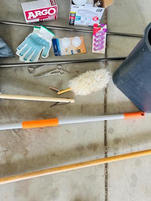 HOUSEHOLD ITEMS