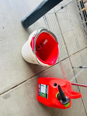 WIRE SHELF, 5 GALLON GAS CAN, BUCKETS, WINDSHIELD COVER, TRASHCAN
