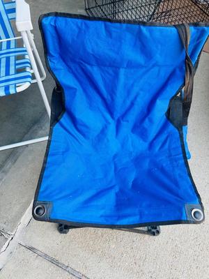 LAWN CHAIRS