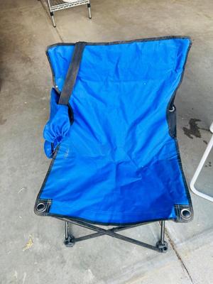LAWN CHAIRS
