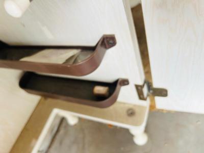 VINTAGE SEWING MACHINE CABINET ( No Machine)