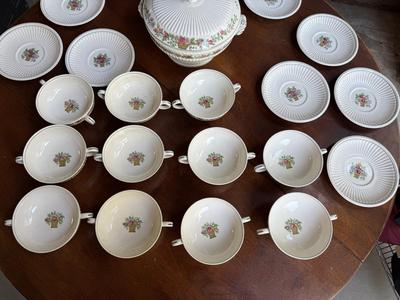 Sale Photo Thumbnail #178: Soup terrain. This matches the other set of China. In the next pictures. this is in good condition.