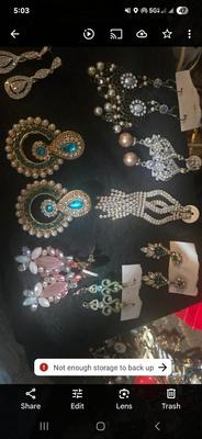 Earrings lot
