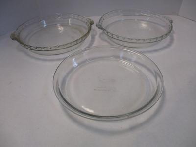 Pyrex & Anchor Hocking Glass Pie Dishes