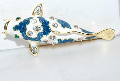 Beautiful BLUE & WHITE KOI GOLDFISH BROOCH (2½" x 1") with Green Eyes and Gold Colored Fins on a Gold Tone Setting