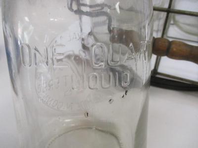 4 Vintage EDW. J. Kaemmer & Son Meriden Conn Quart Glass Milk Bottles W/ Carrier