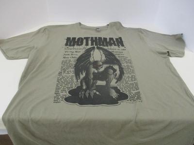 New Mothman Is Watching You Graphic T Shirt Size XL