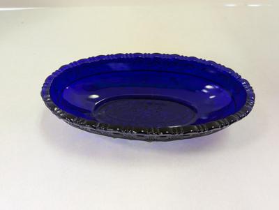 Vintage Tiara Exclusive Indiana Glass Blue Bird Oval Bowl Relish Dish Cobalt Blue