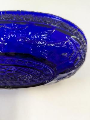 Vintage Tiara Exclusive Indiana Glass Blue Bird Oval Bowl Relish Dish Cobalt Blue