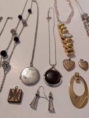 Costume Jewelry Necklaces Earrings Lockets & Gruen Quartz Watch #30