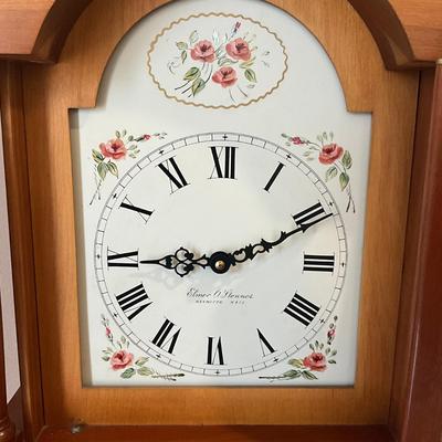 849 Vintage Elmer O Stennes Cherry Granddaughter Clock
