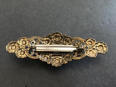 Pretty Victorian Style brooch