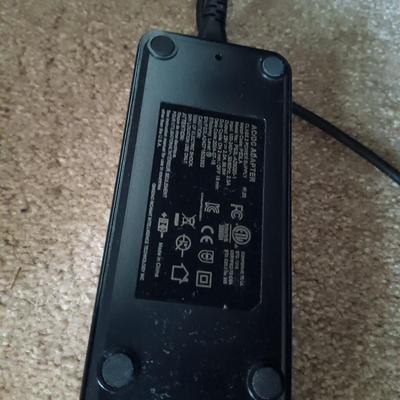 LOT 20: MattressFirm Signature Adjustable Queen Size Bed Frame Model 143807P