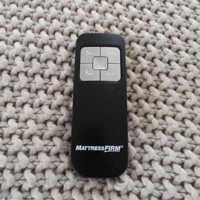 LOT 20: MattressFirm Signature Adjustable Queen Size Bed Frame Model 143807P