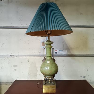 LOT 112: Vintage Westwood Ind. Hollywood Regency Style Porcelain and Metal Lamp