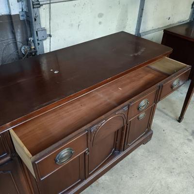 LOT 113: Bernhardt Furniture Co. Buffet Sideboard