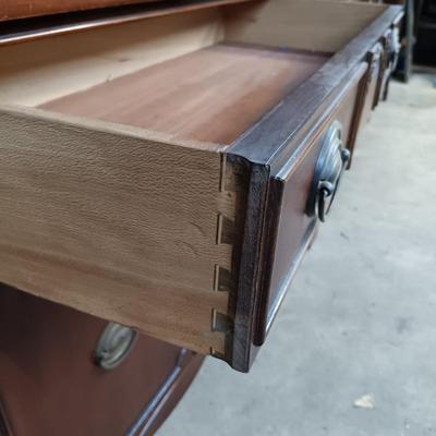 LOT 114: Bernhardt Furniture Co. China Cabinet