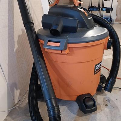LOT 129: Ridgid HD16400 Wet Dry Shop-Vac