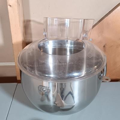 LOT 132: KitchenAid KT2651XWW Epicurean 6qt Stand Mixer with Accessories