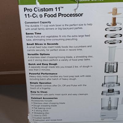 LOT 134: Cuisinart Pro Custom 11-Cup Food Processor with West Bend Crockery Cooker