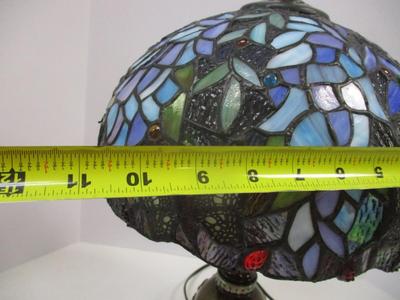 Hand Made Bieye Wisteria Butterflies Tiffany Style Stained Glass Table Lamp