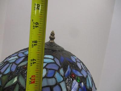Hand Made Bieye Wisteria Butterflies Tiffany Style Stained Glass Table Lamp
