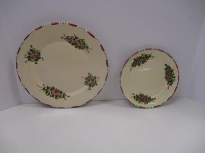 12 - Lamas Made In Italy Plates