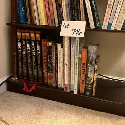 ??? 746 Three Shelves Of Holistic Healing Books