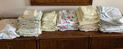 769 Large Lot of Matching Linen Sets & Sheets