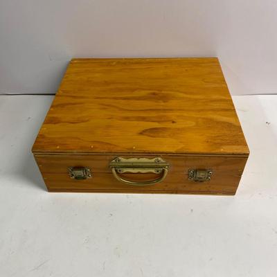 LOT 28B: Tools in Boxes: Skil Cordless Drill, Eagle Air Palm Nailer Model AN32 & More