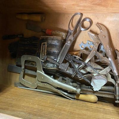 LOT 31B: Grab Bag Variety of Tools incl Craftsman