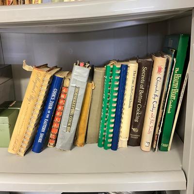 Sale Photo Thumbnail #1095: Multiple books