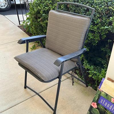 Sale Photo Thumbnail #1229: Measures: 37" high x 23" wide x 24" deep x 17" seat height