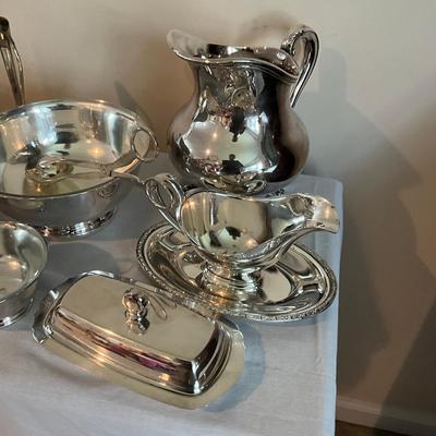 Sale Photo Thumbnail #1264: Snuffer & tray, Hot trays, 4 small cordials, picture frame, silver crumb catcher
Large tray: 10" diameter
Frame: 3" x 4"