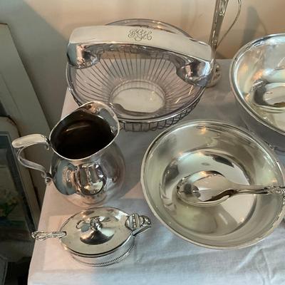 Sale Photo Thumbnail #1265: Snuffer & tray, Hot trays, 4 small cordials, picture frame, silver crumb catcher
Large tray: 10" diameter
Frame: 3" x 4"