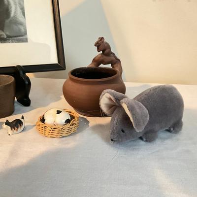 Sale Photo Thumbnail #1396: Comes with Framed Art, two cups, one jar, two small cat figures, mouse stuffed animal