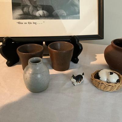 Sale Photo Thumbnail #1395: Comes with Framed Art, two cups, one jar, two small cat figures, mouse stuffed animal