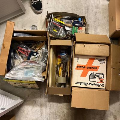 Sale Photo Thumbnail #1419: Very good working condition 
Hammers, socket set, new tape measure staple gun and much more
