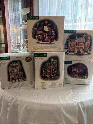 Department 56 Dickens Village houses