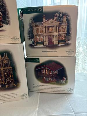 Department 56 Dickens Village houses